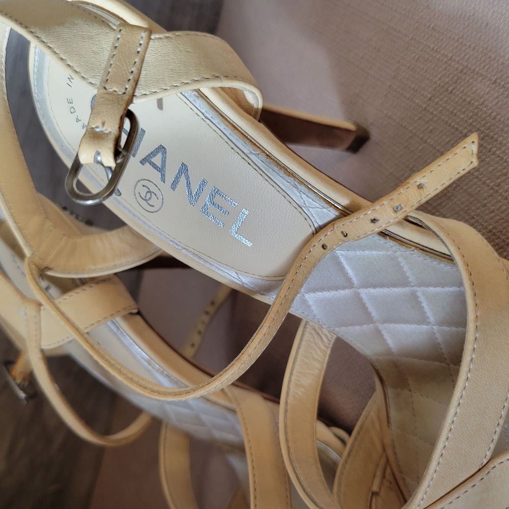Chanel Women's Tan Sandals - Picture 5 of 11